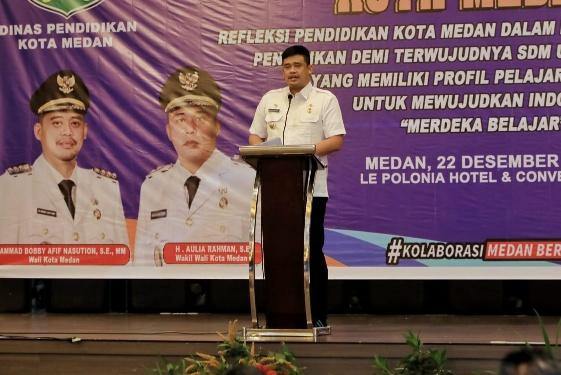 Bobby Nasution : Tahun 2022 Bantuan Pendidikan Dinaikan Untuk Tingkatkan Mutu dan Kualitas Pendidikan