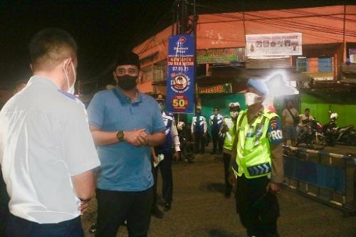 Wali Kota Tinjau Pelaksanaan Penyekatan Pawai Takbir