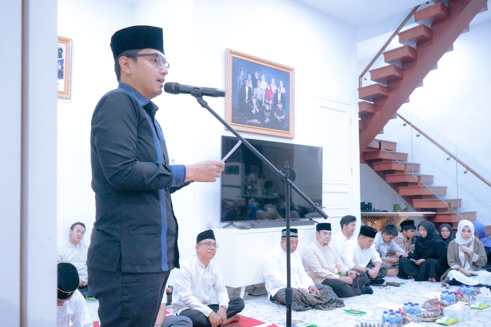 Hadiri Tahlil Malam Ketiga Wafatnya Kakak Zakiyuddin Harahap, Rico Waas: Di Balik Duka Ada Cinta Allah