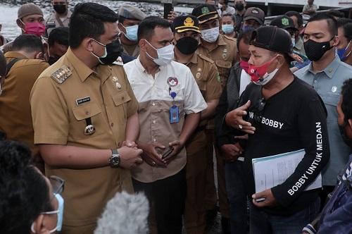 Wali Kota Medan Tinjau Laporan Masyarakat Terkait Aktifitas Pelanggaran Penangkapan ikan dengan Pukat Trawl di Perairan Belawan