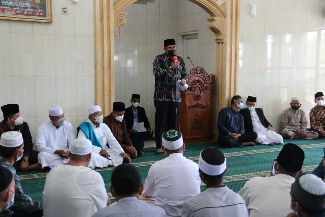 Safari Jumat Di Masjid Al Yasmin, Wali Kota Medan Ajak Warga Mendukung Program Masjid Mandiri