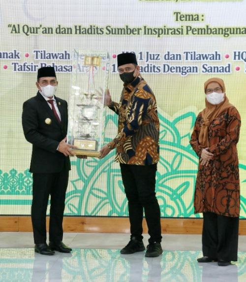 Hadiri Pembukaan STQH Ke XVII Tingkat Provinsi Sumut, Wali Kota Medan Optimis Kota Medan Kembali Menjadi Juara Umum