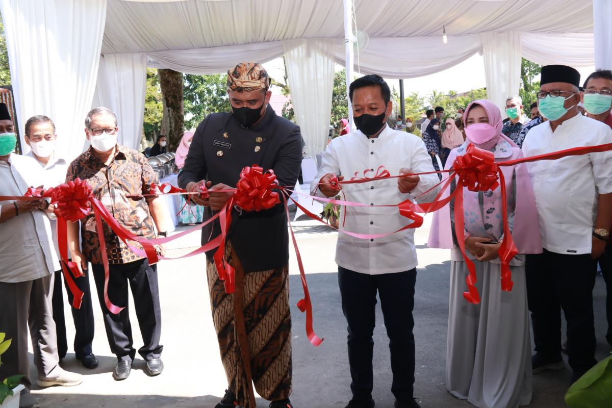 Diberi Nama Erwin Nasution, Bobby Nasution Resmikan Gedung Pasca Sarjana Fakultas Pertanian USU