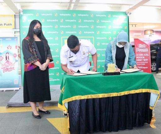 Bobby Nasution Tandatangani Kesepakatan Bersama Dengan Tokopedia