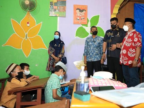 Takjub Prestasi Anak Yatim Sanggar Genius Ar Rasyiid, Bobby Nasution Bantu Tingkatkan Pembelajaran