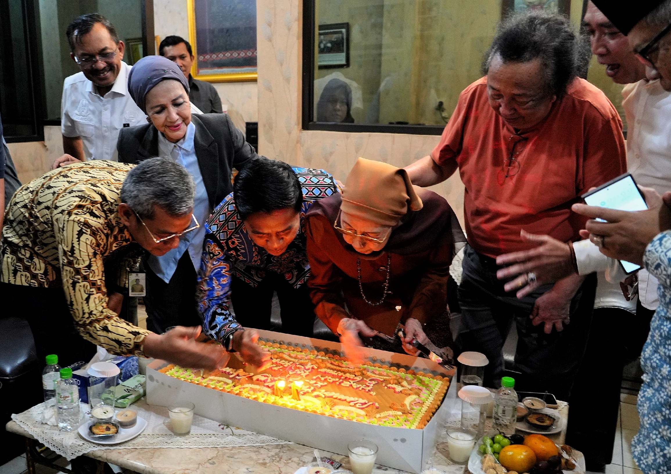 Hadiri Perayaan Hut ke 77 Harian Waspada, Sekda Kota Medan Berharap Terjalin Sinergitas Yang Semakin Baik