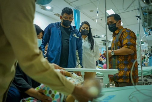 Permudah Masyarakat Dapatkan Layanan Kesehatan Melalui UHC, Rektor Unimed :  Wujud Konkrit Bobby Atasi Masalah Kesehatan