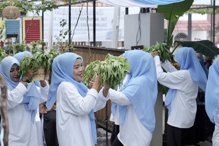 Supervisi Lomba Hatinya PKK, Tim TP PKK Medan Kunjungi Kelurahan Gedung Johor