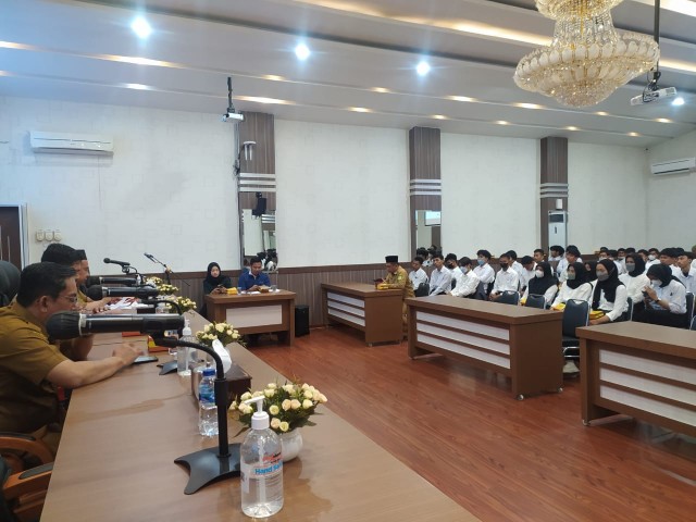Pemko Medan Beri Pembekalan Kepada 100 orang Calon Mahasiswa Program Beasiswa Bobby Nasution