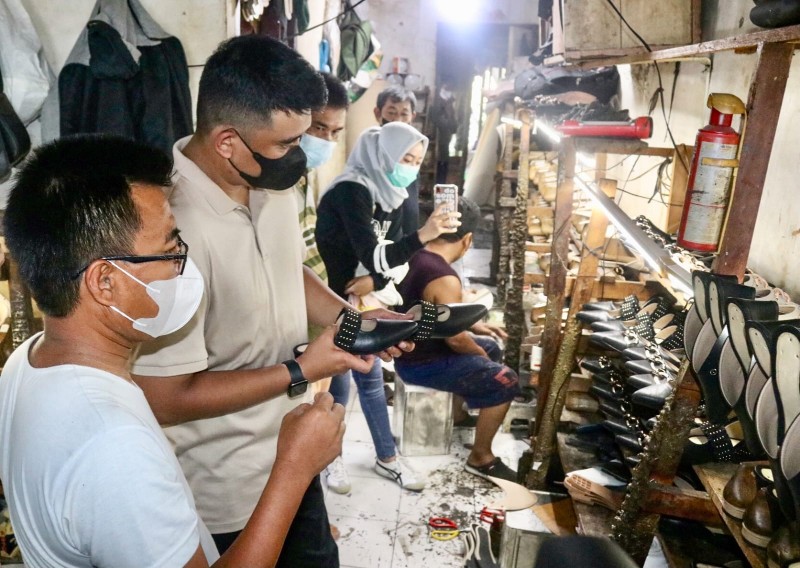 Pemko Medan Beli Sepatu UMKM, 2022 Transaksi Capai 2,06 Miliar