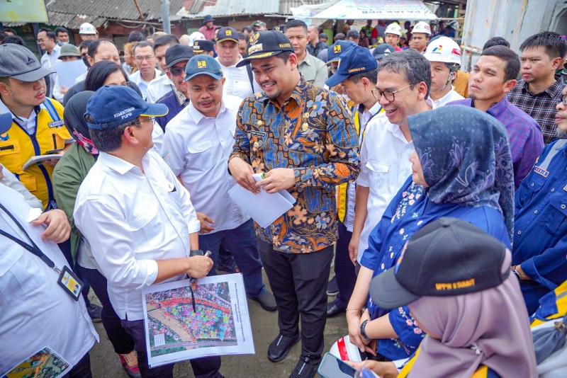 Tinjau Penataan Kawasan Belawan Bahari, Bobby Nasution: Jadikan Kehidupan Masyarakat Lebih Baik