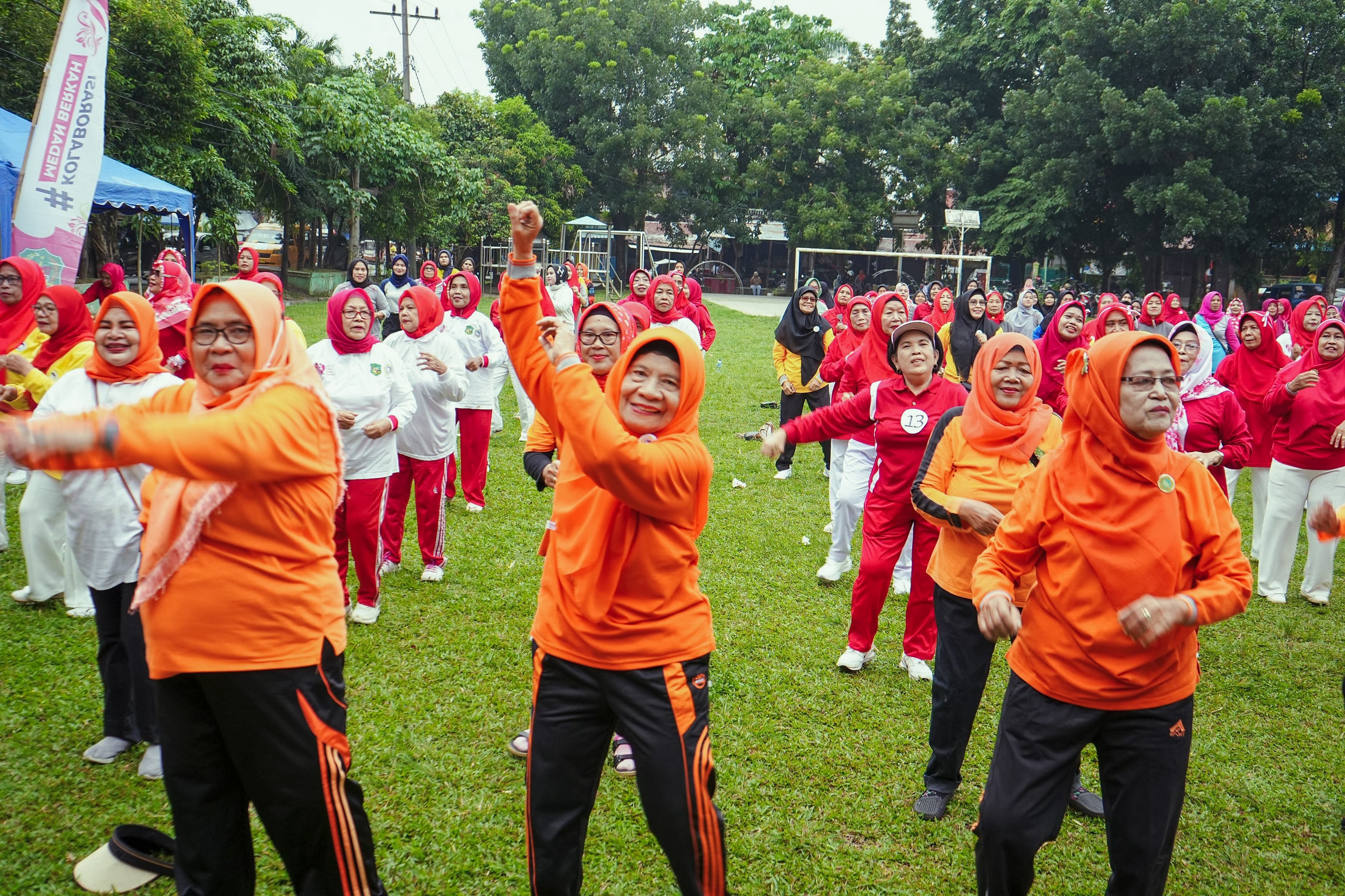 Pemko Medan Apresiasi Lomba Senam Lansia