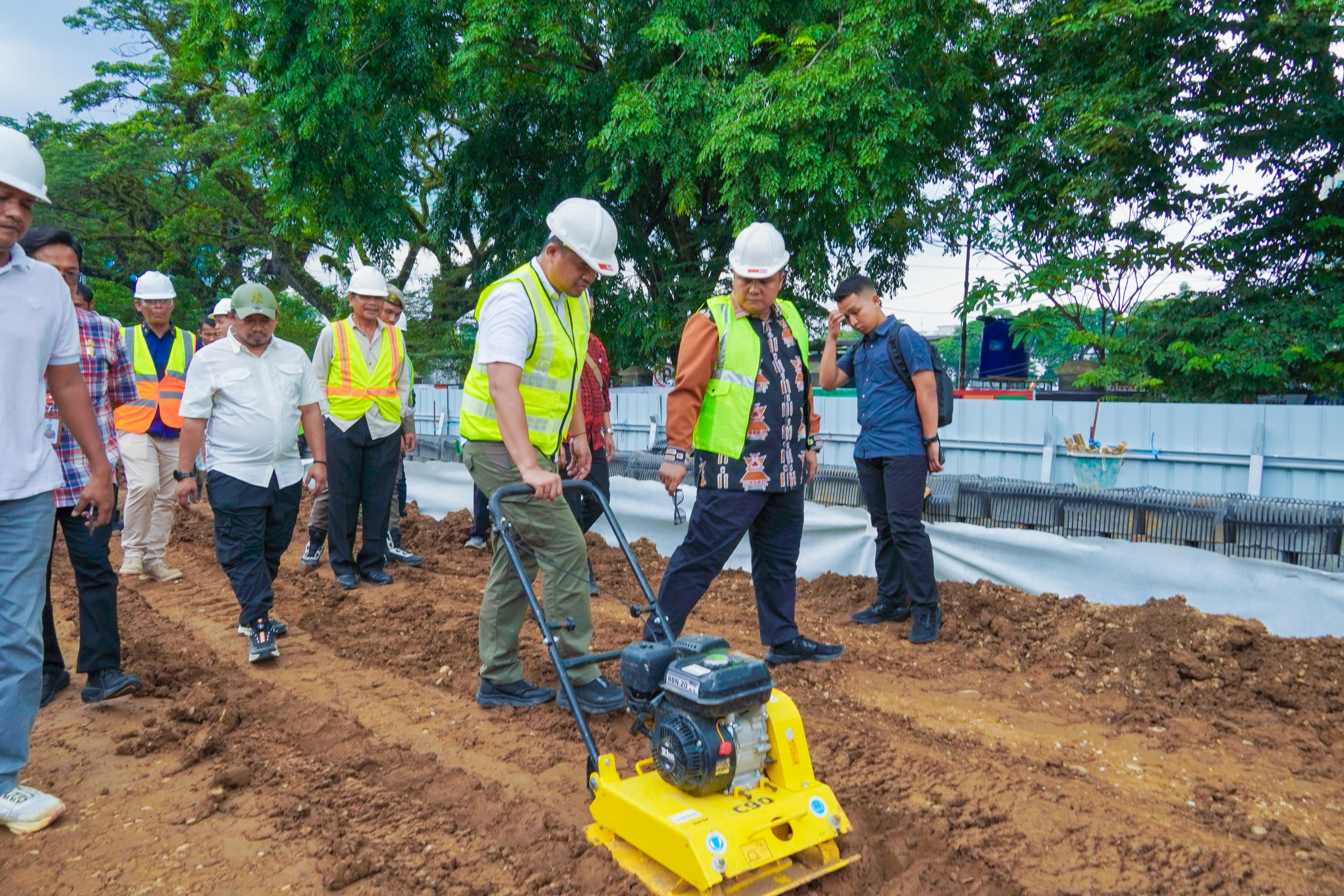 Pengerjaan Capai 63,9 Persen, Overpass Jalan Stasiun Solusi Atasi Kemacetan Lalu Lintas