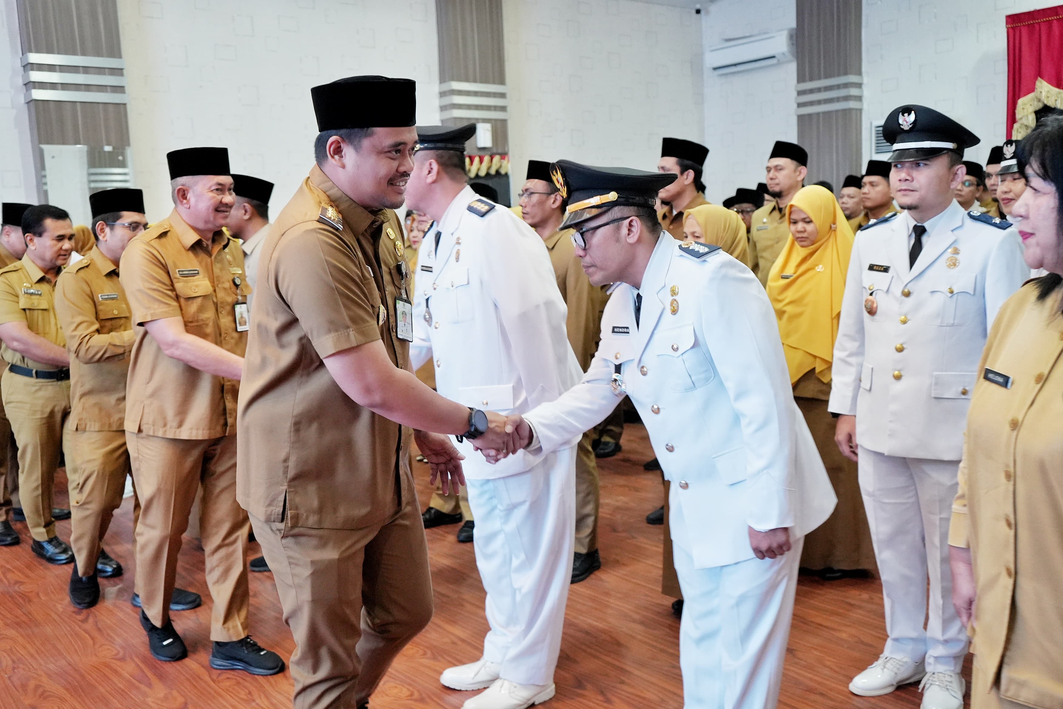 Wali Kota Medan Lantik 54 Orang Pejabat Administrator dan Pengawas, Ini Pesan Yang Disampaikan