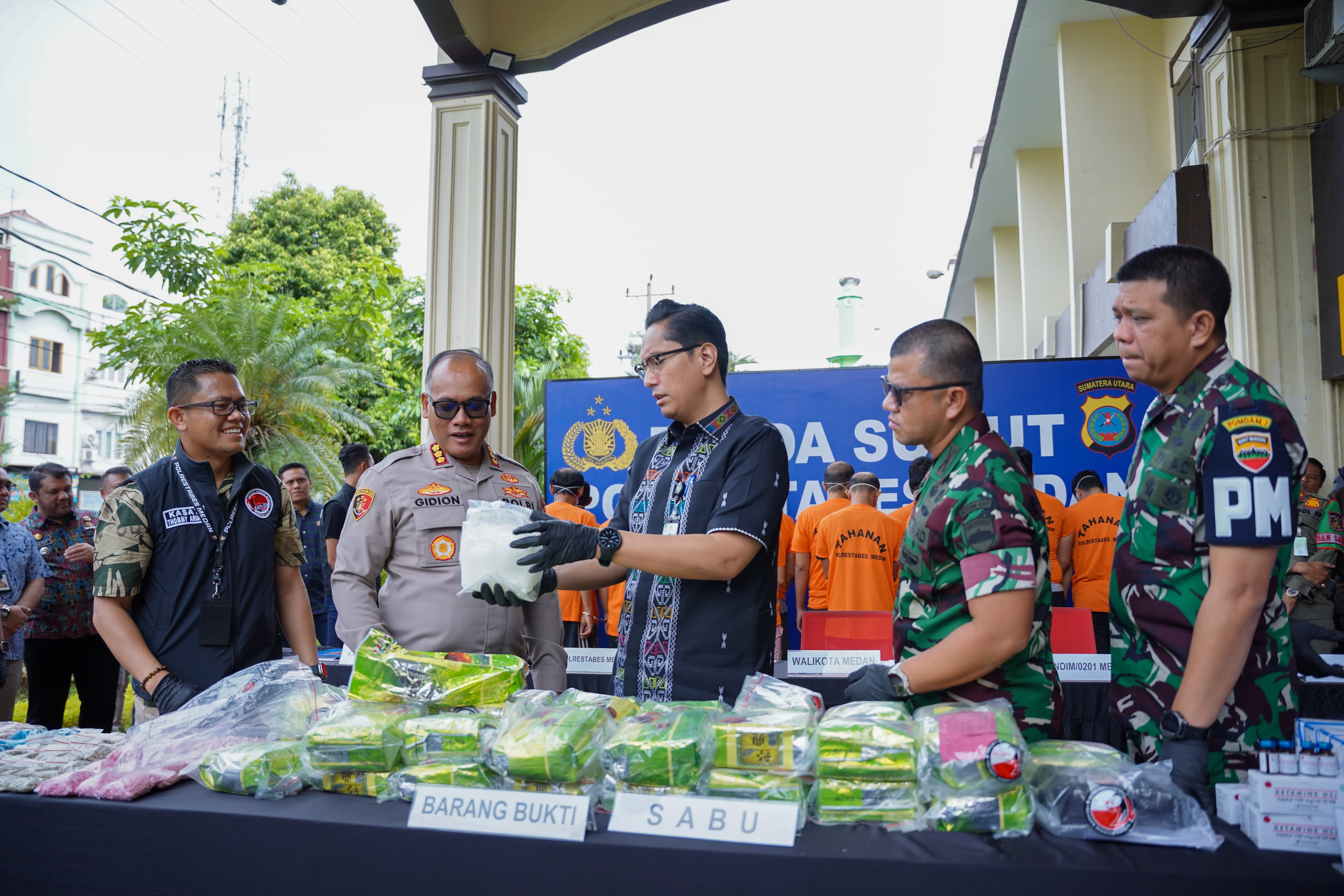 Apresiasi Polrestabes Ungkap 31 Kasus Narkoba Selama Ramadhan, Rico Waas Siap Tindak Tegas ASN Terlibat Narkoba