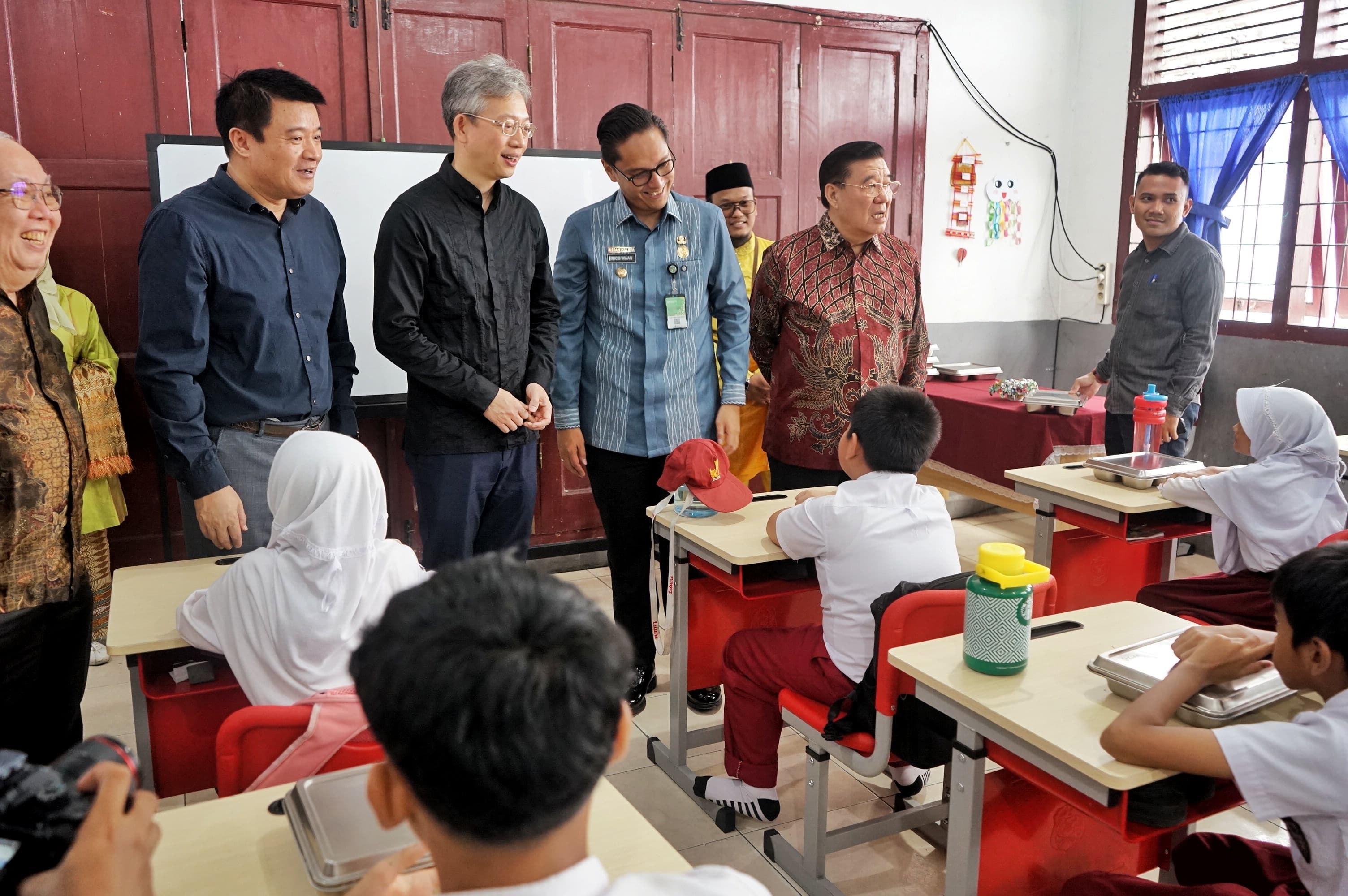 Wali Kota Medan dan Duta Besar Tiongkok Tinjau Pemberian MBG, Ini Hasilnya