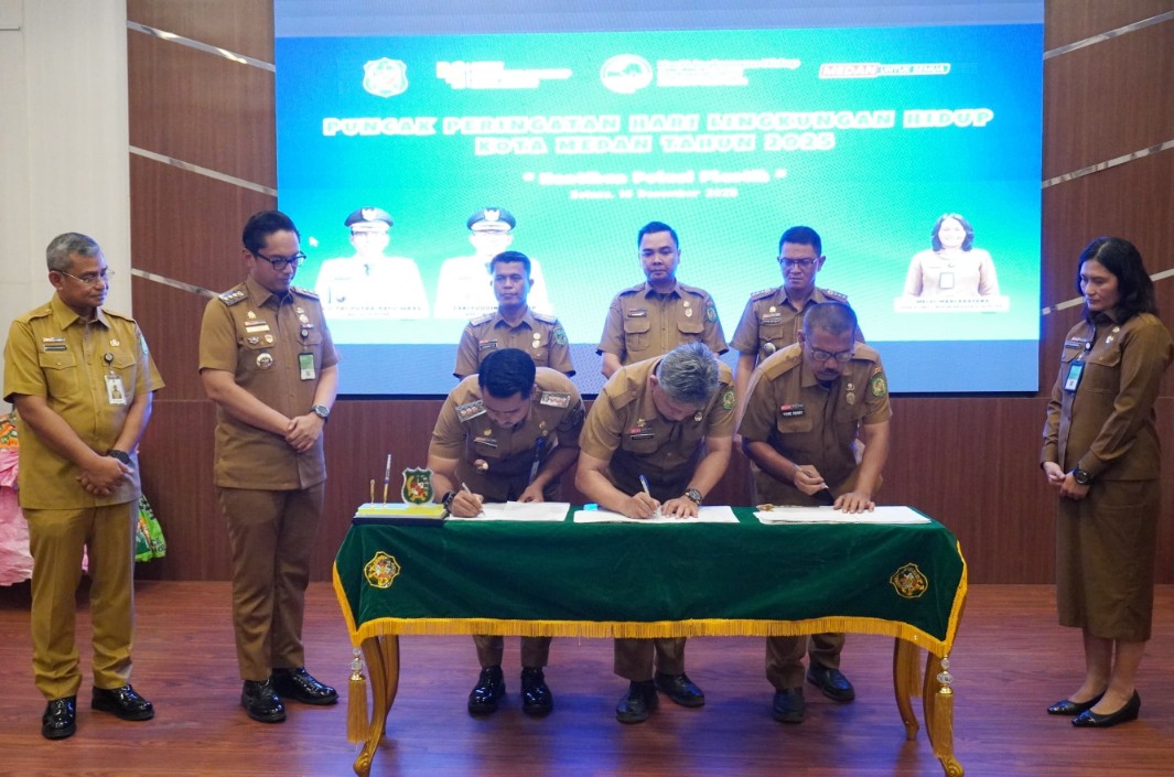 Peringatan Hari Lingkungan Hidup, Rico Waas: Mari Kita Kembali Kampanyekan Pengurangan Penggunaan Plastik Untuk Merawat Bumi