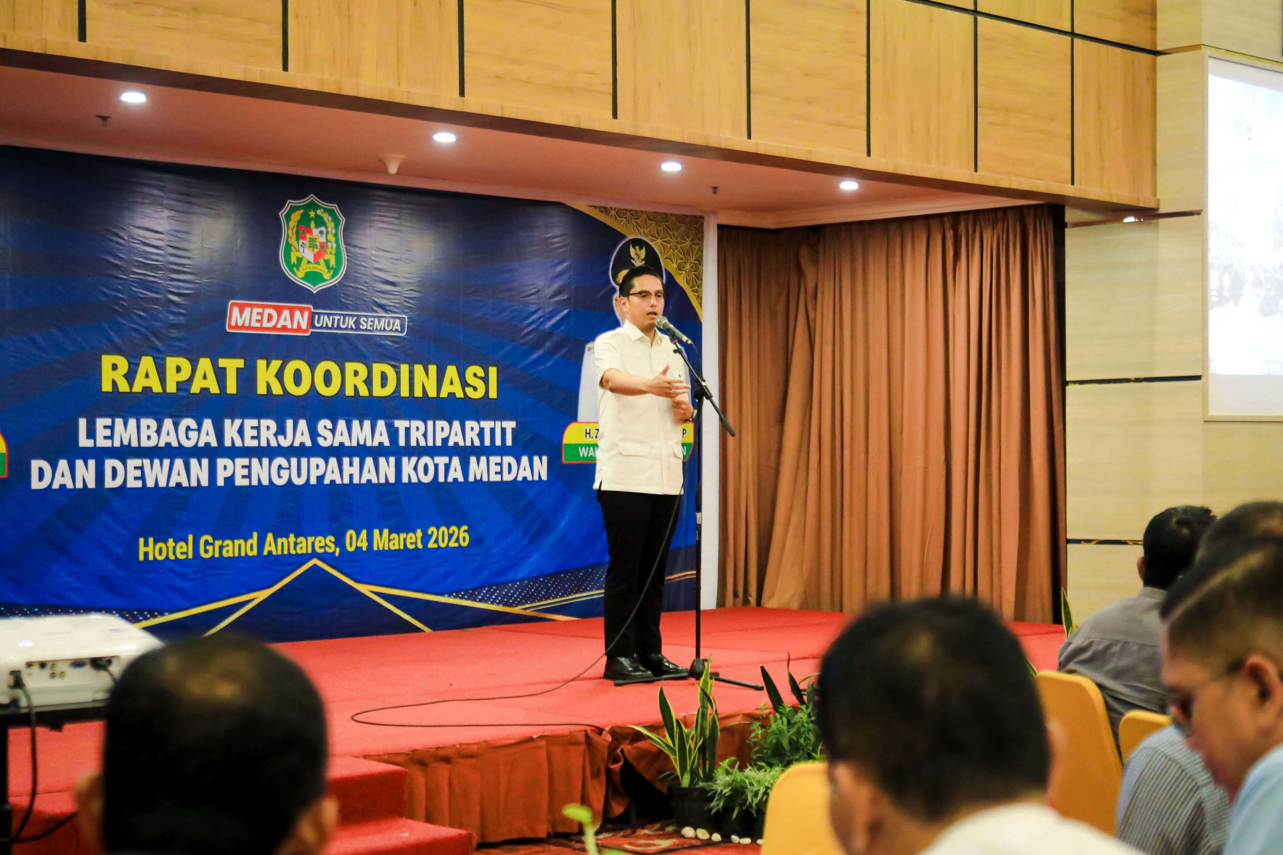 Rico Waas Tekankan Sinergi Tripartit untuk Perkuat Iklim Investasi dan Lapangan Kerja