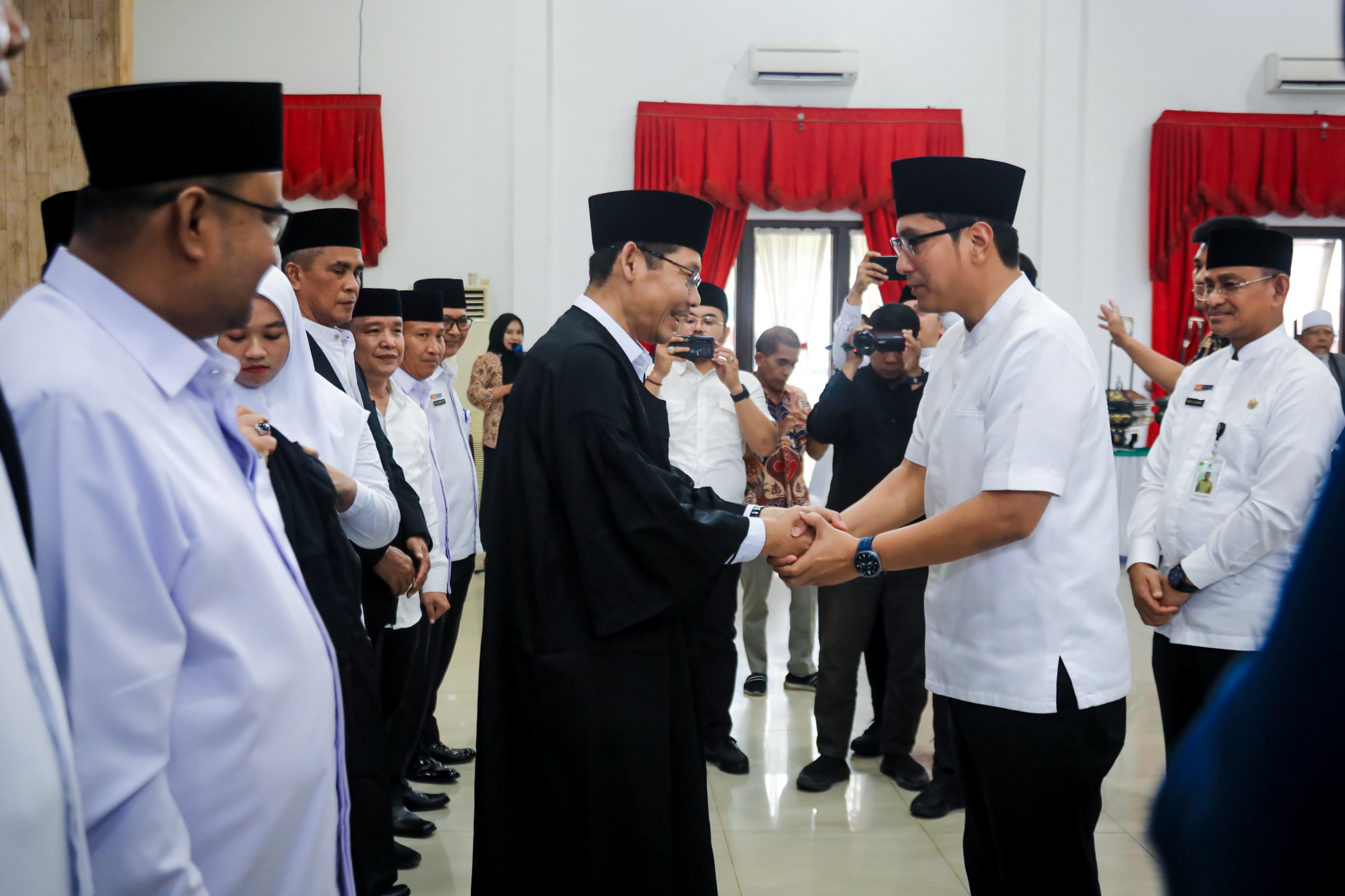 Lantik Dewan Pengawas dan Dewan Hakim MTQ ke-59, Rico Waas Tekankan Profesionalisme dan Keadilan dalam Penilaian