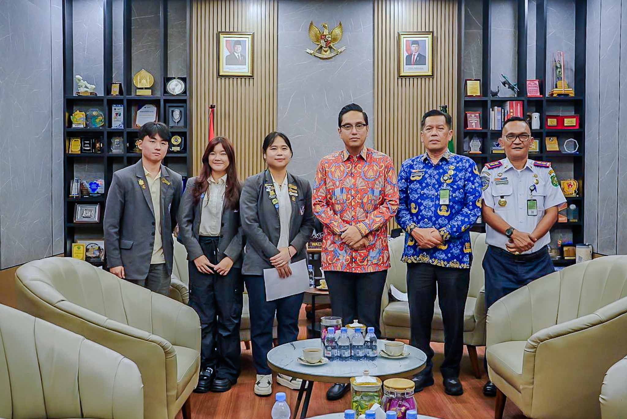 Dukung "Spirit Run 5K",  Rico Waas Ajak Mahasiswa PKL di Pemko Medan