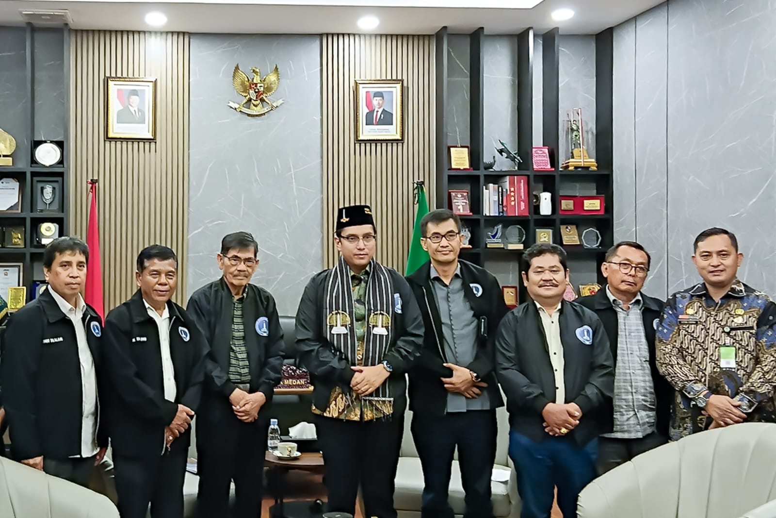 Terima Audiensi Pomparan Raja Silahisabungan, Rico Waas: Jaga Kelestarian Budaya dari Gempuran Teknologi