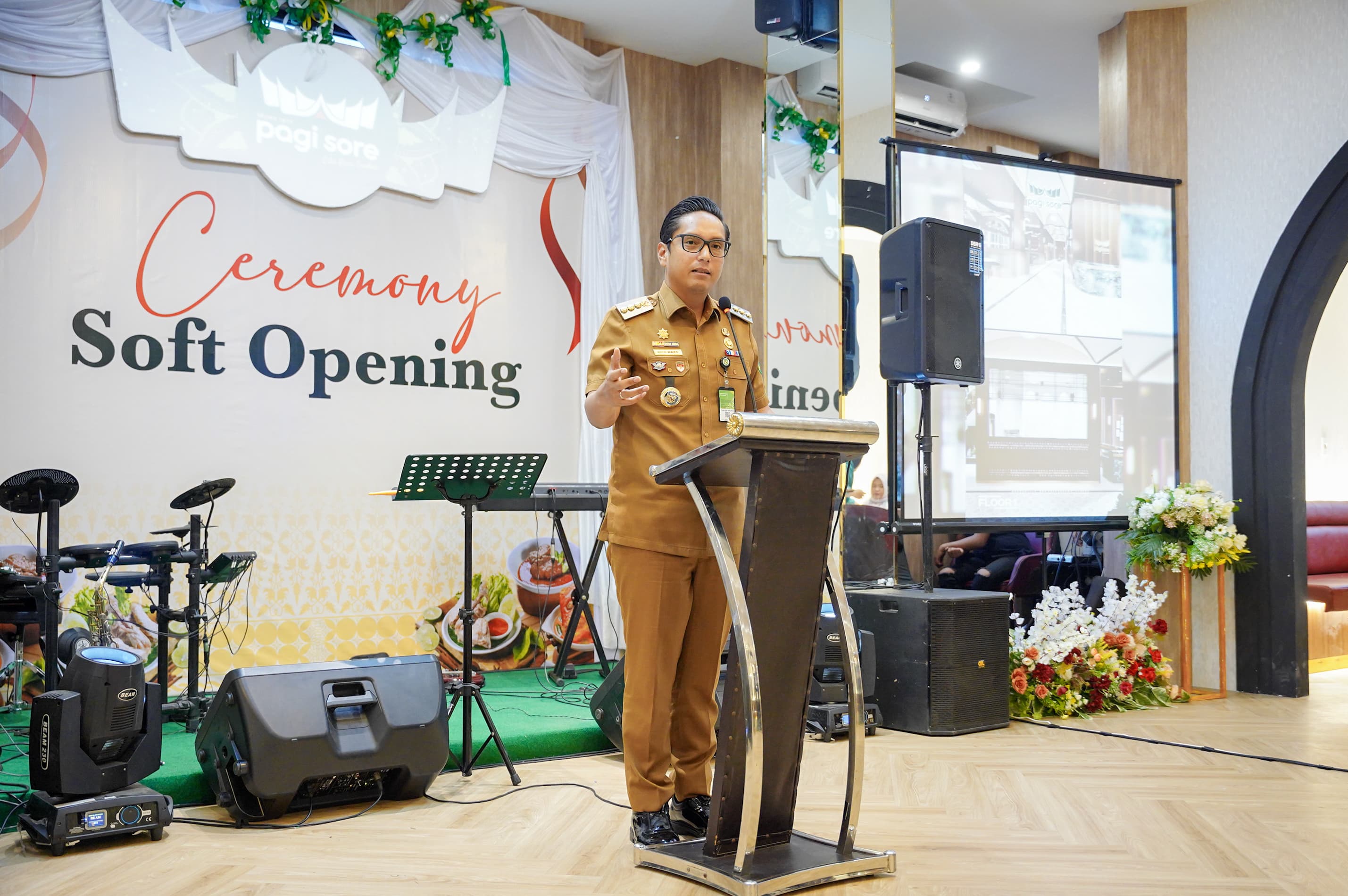 Rumah Makan Pagi Sore Resmi Hadir di Medan, Rico Waas Sebut Kota Ini Paling Ketat Soal Rasa