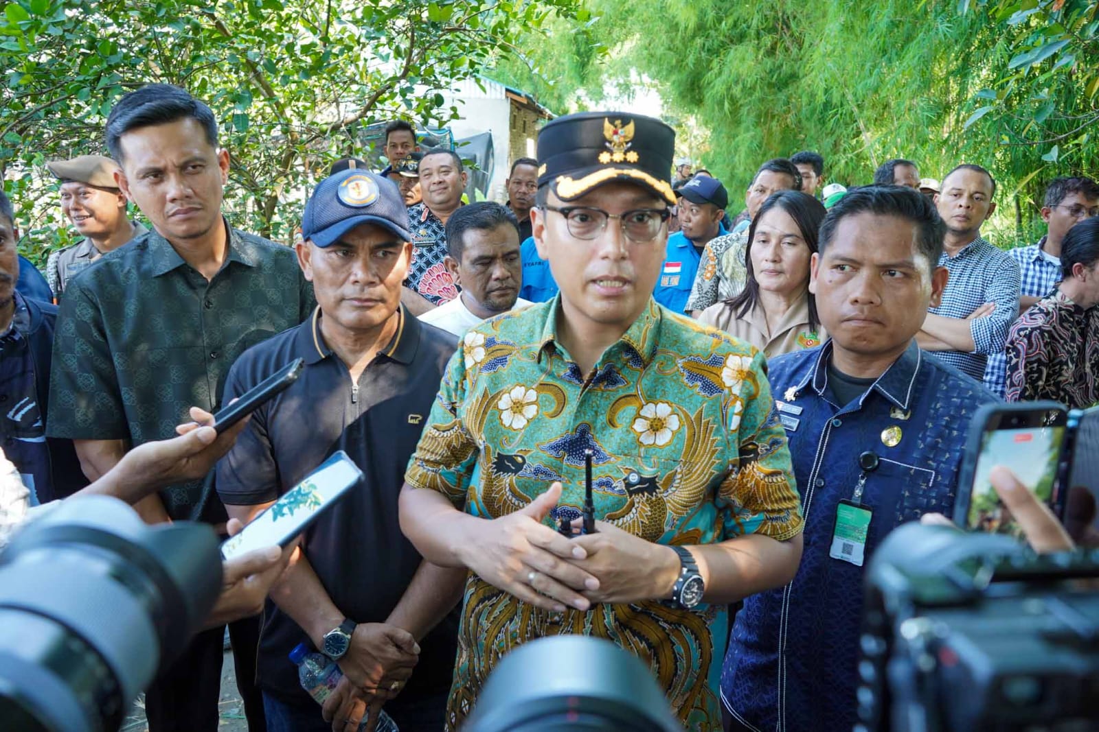 Tinjau TPU Marelan yang Lama Tidak Difungsikan, Rico Waas Segera Benahi Akses Jalan