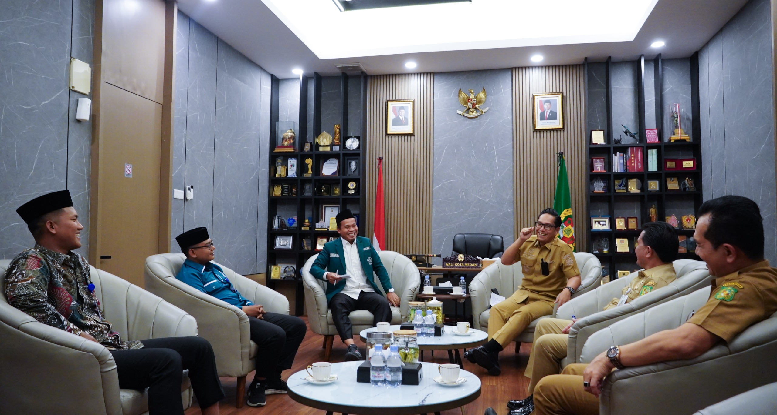 Terima Audiensi Isarah Kota Medan, Rico Waas Tegaskan Pentingnya Data Akurat Dalam Mengambil Kebijakan Publik