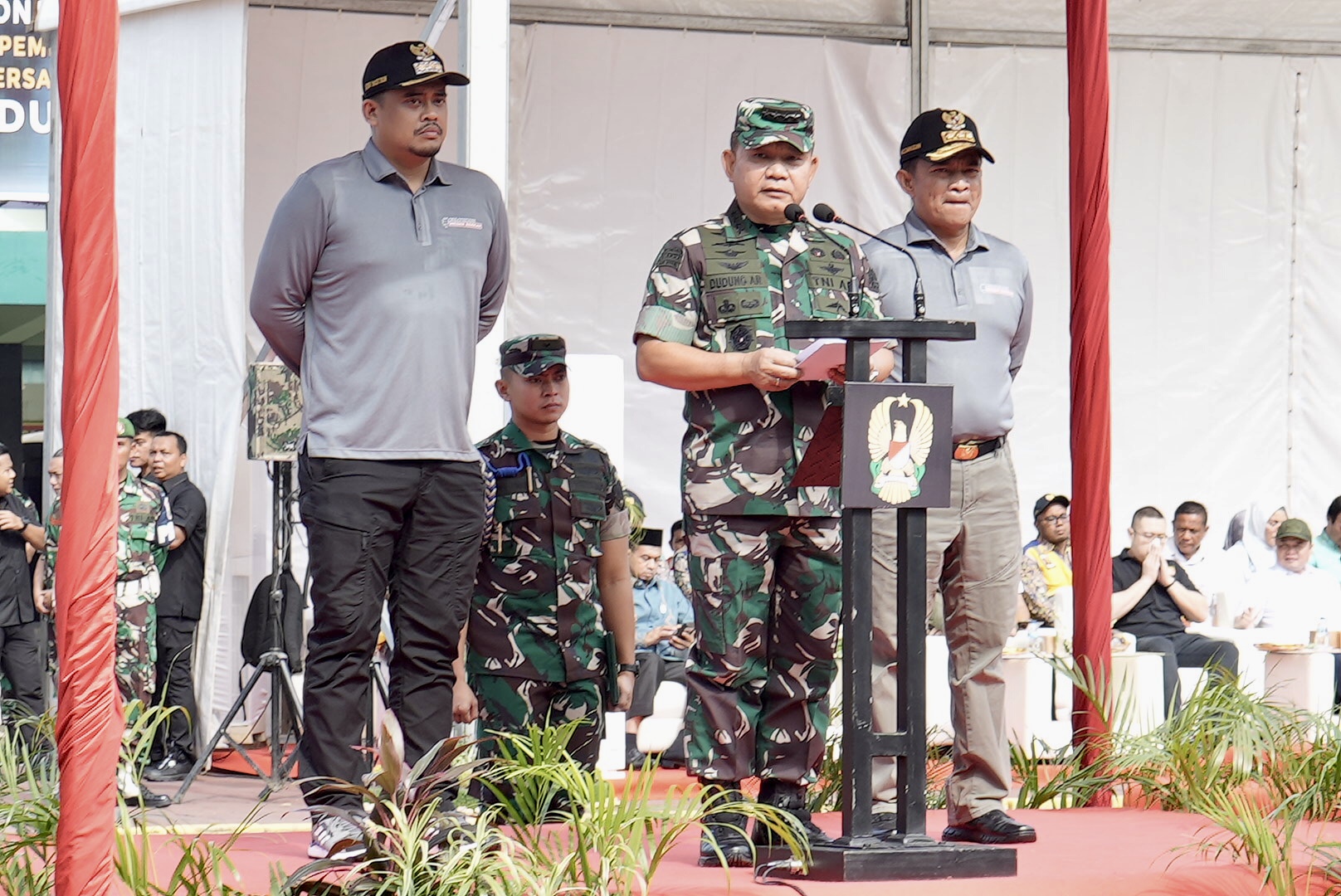 Dipimpin KSAD, Apel Gelar Pasukan Tandai Dimulainya Gotong Royong Bersih Sungai Deli