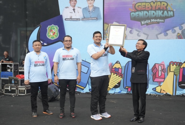 Gebyar Pendidikan Kota Medan Sukses Pecahkan Dua Rekor MURI Dunia