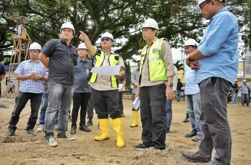 Tinjau Revitalisasi Stadion Teladan, Pj Sekda Medan Tegaskan Jangan Ada Ego Sektoral dalam Pengerjaan