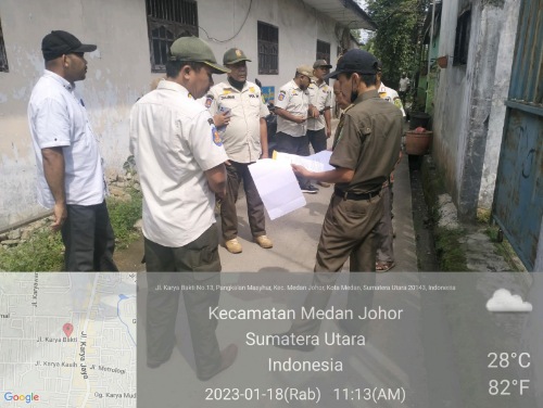 Satpol PP Kota Medan Lakukan Himbauan dan Terguran kepada PKL di Medan Johor