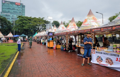 Berjualan di Medan Run 2023, Pelaku UMKM Peroleh Untung dan Senang