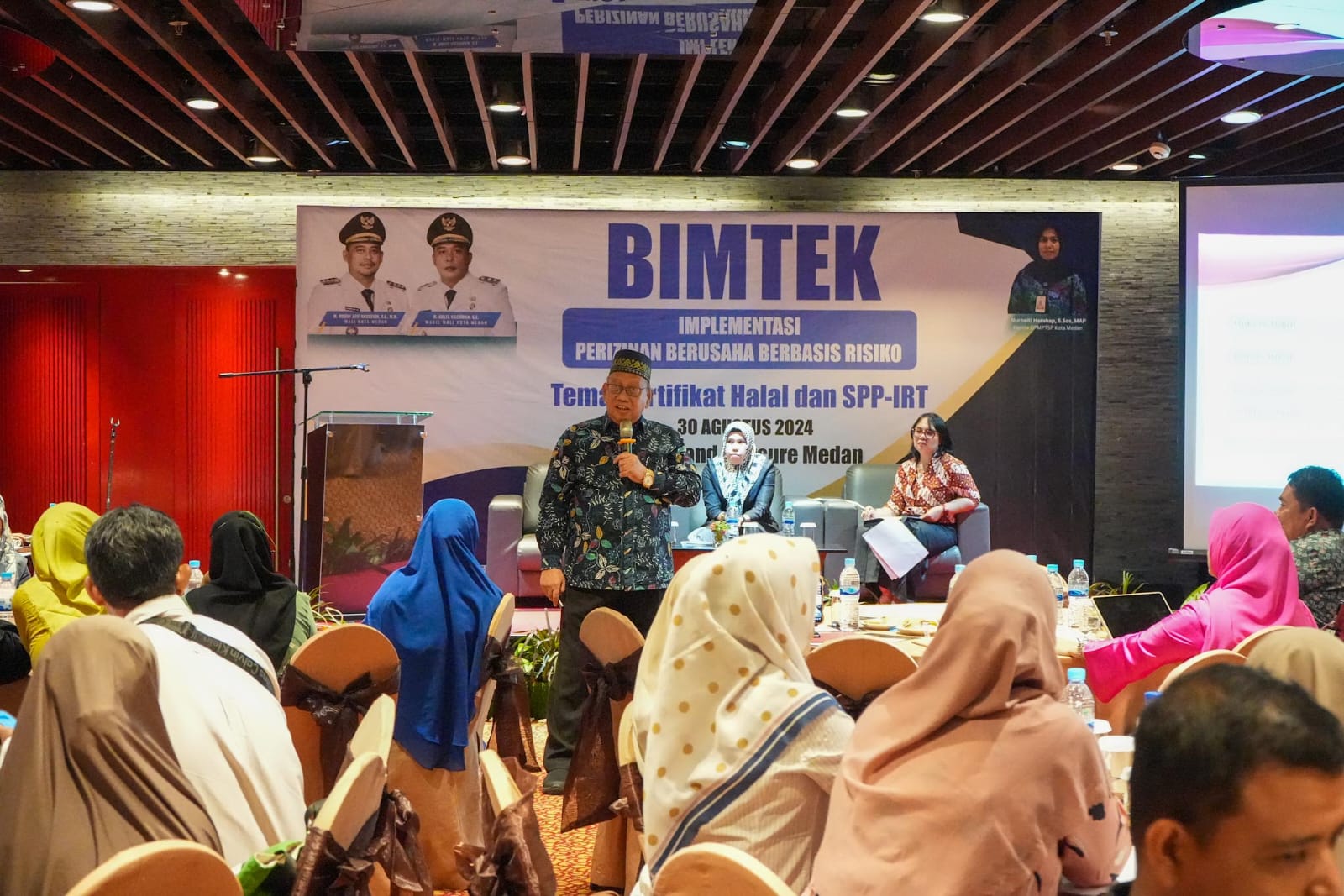 Dinas PMPTSP Medan Bimtek Pelaku UMKM Soal Sertifikat Halal dan SPP-IRT