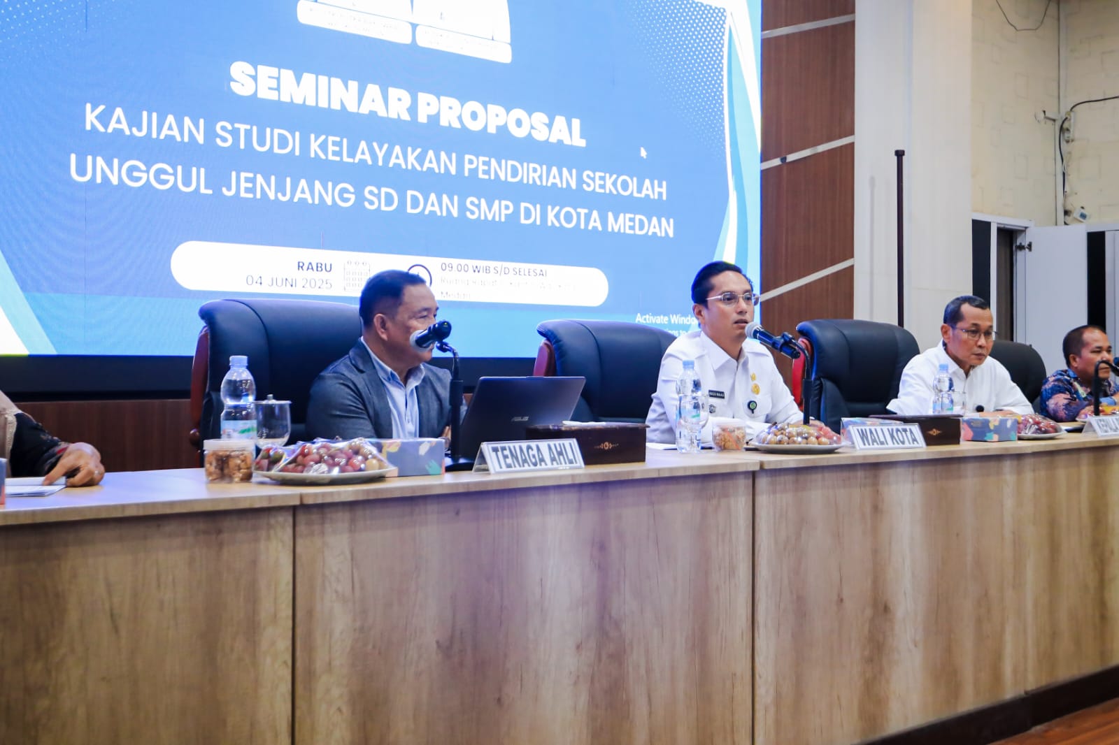 Rico Waas Inginkan Pendirian Sekolah Unggul Bukan Hanya Fasilitas, Namun Pembentukan Karakter Anak Sejak Dini