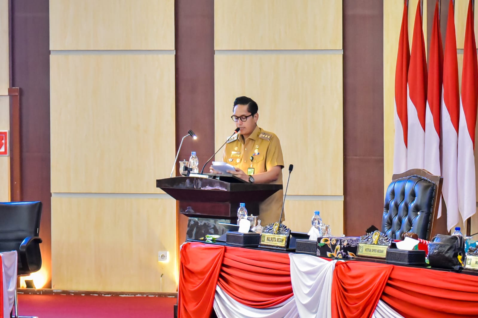 Rico Waas Laporkan Kinerja APBD 2025 di DPRD, Medan Pertahankan WTP Enam Tahun Berturut-turut dan Ekonomi Tumbuh 5,10 Persen